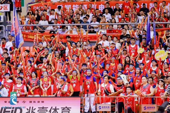 ”！苍南豪取十连胜！瓦力棋牌燃爆“浙BA(图2)